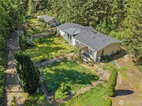 1965 NW Sherman Hill Rd, Poulsbo, WA 98370