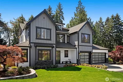 11027 SE 30th Pl, Bellevue, WA 98004