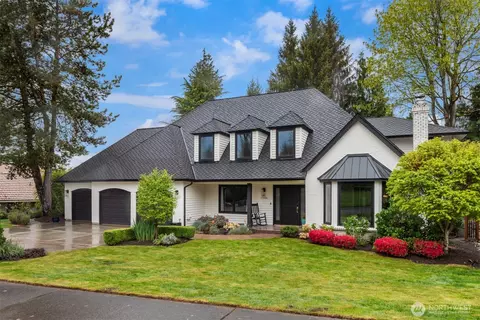 17206 SE 46th St, Bellevue, WA 98006