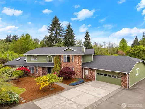 2402 36th Ave NE, Olympia, WA 98506