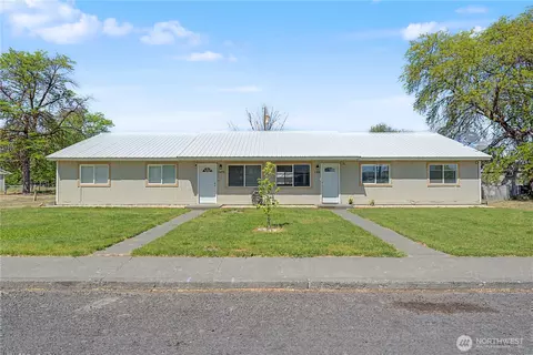 1201 Vandenberg Ave #1203, Moses Lake, WA 98837