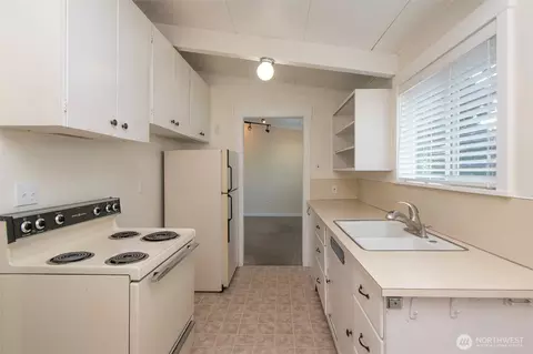 Kitchen - 405 W Bell St, Sequim, WA 98382 photo 1 of 1