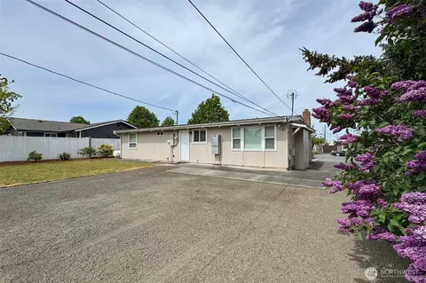 Exterior - 405 W Bell St, Sequim, WA 98382 photo 6 of 11
