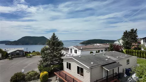 2704 Dundee Pl, Anacortes, WA 98221