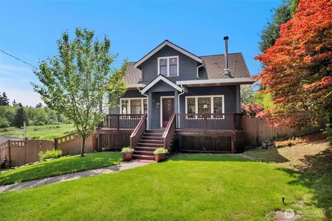 5829 S 2nd Ave, Everett, WA 98208
