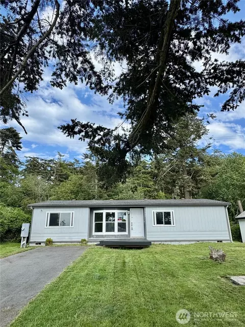 760 El Pozo St, Coupeville, WA 98239