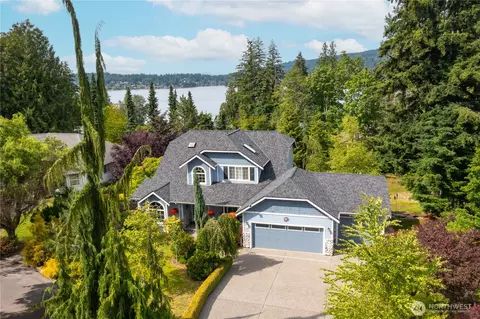 1410 Langara Cir, Bellingham, WA 98229