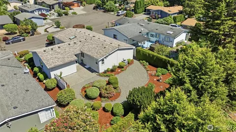 View/Area - 24324 9th Ave W, Bothell, WA 98021 photo 4 of 8