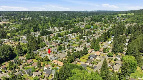 View/Area - 24324 9th Ave W, Bothell, WA 98021 photo 7 of 8