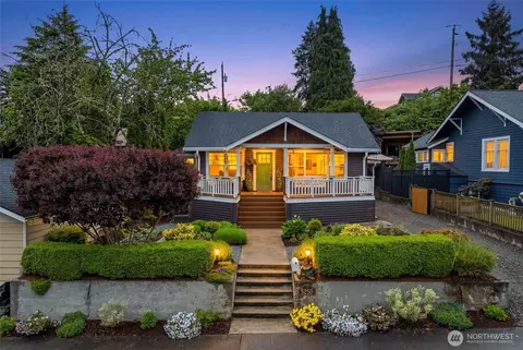 5250 45th Ave SW, Seattle, WA 98136