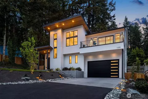 1208 211th Pl, Sammamish, WA 98074