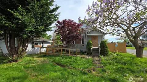712 90th St SW, Everett, WA 98204