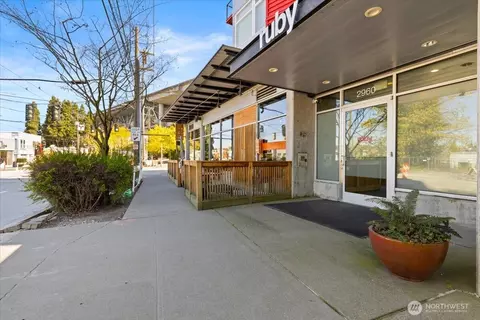 2960 Eastlake Ave E #111, Seattle, WA 98102