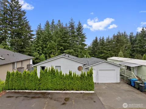 32417 2nd Ave, Black Diamond, WA 98010