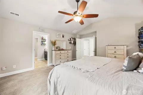 Bedroom - 18514 18th Ave E, Spanaway, WA 98387 photo 5 of 5