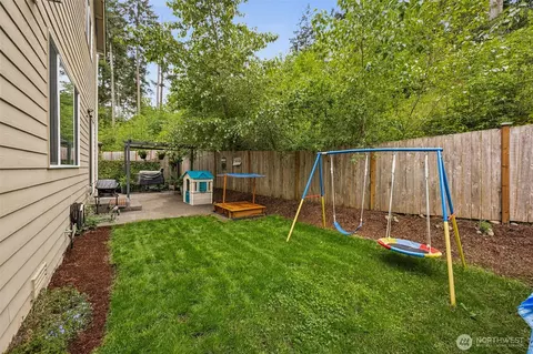 Exterior - 18514 18th Ave E, Spanaway, WA 98387 photo 5 of 6