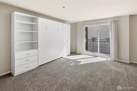 425 Vine St #421, Seattle, WA 98121