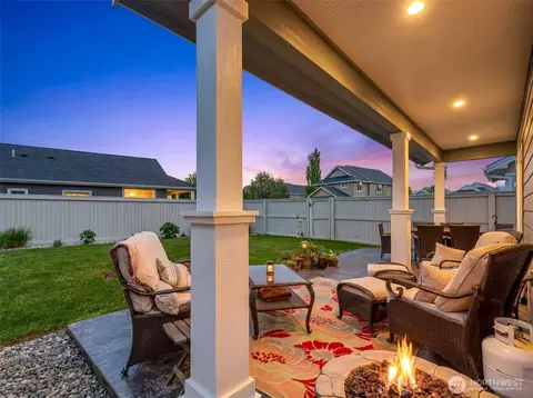 2452 NW Columbia Ave #44, East Wenatchee, WA 98802