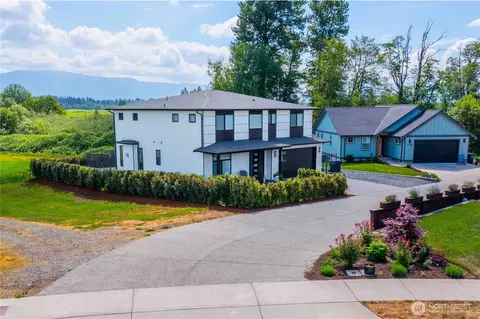 2150 Lagerwey Cir, Lynden, WA 98264