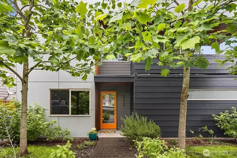 9230 Interlake Ave N, Seattle, WA 98103