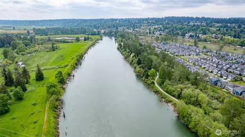 View/Area - 4429 Riverfront Blvd, Everett, WA 98203 photo 4 of 7