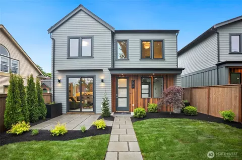 2817 W Bertona St, Seattle, WA 98199