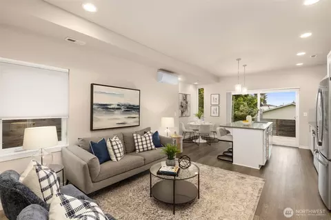 3928 S Findlay St, Seattle, WA 98118
