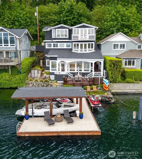 5021 Lakehurst Ln, Bellevue, WA 98006