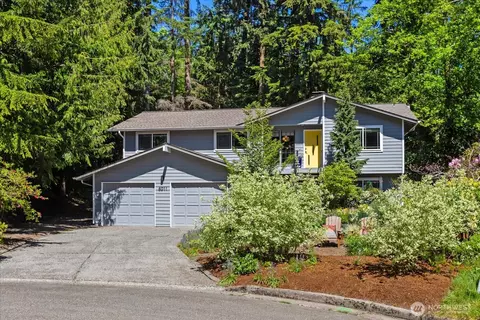 8011 180th St SW, Edmonds, WA 98026