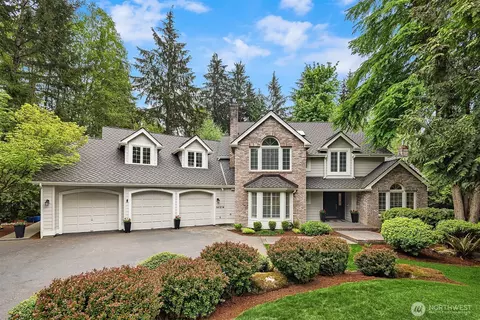 14214 216th Ave NE, Woodinville, WA 98077
