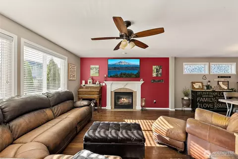 Living - 17801 14th Avenue Ct E, Spanaway, WA 98387 photo 4 of 4