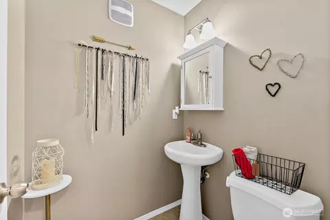 Bath - 17801 14th Avenue Ct E, Spanaway, WA 98387 photo 1 of 4