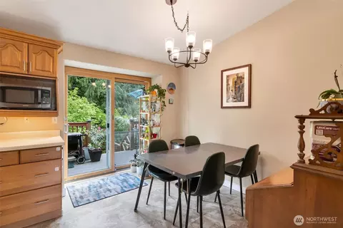 Dining - 608 91st SW, Everett, WA 98204 photo 1 of 1