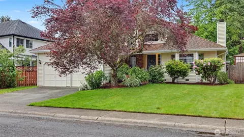 18314 142nd Ave SE, Renton, WA 98058