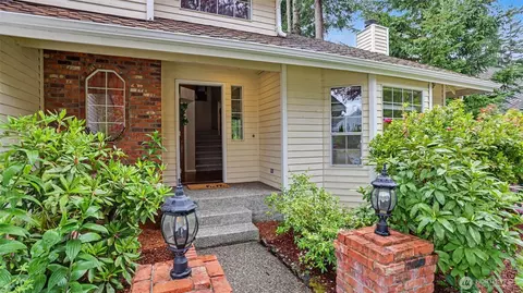18314 142nd Ave SE, Renton, WA 98058