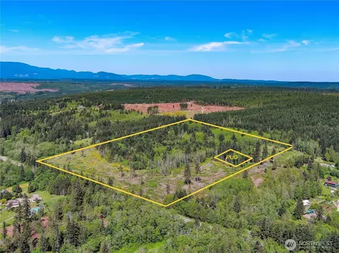 2 Nnn Teal Lake Rd, Port Ludlow, WA 98365