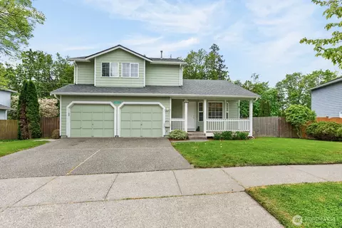 8008 262nd St NW, Stanwood, WA 98292