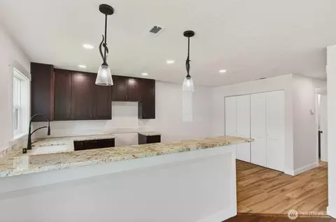 Other - 3 Pacific Pl, Longview, WA 98632 photo 2 of 8