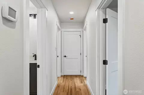 Entry Way - 3 Pacific Pl, Longview, WA 98632 photo 1 of 1