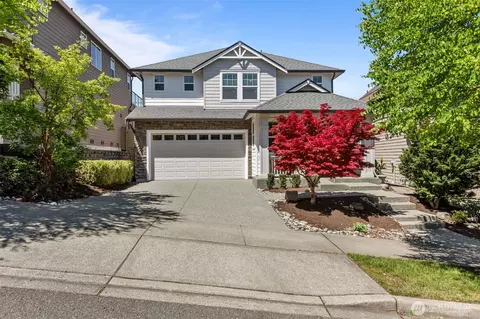 34227 SE Ash St, Snoqualmie, WA 98065