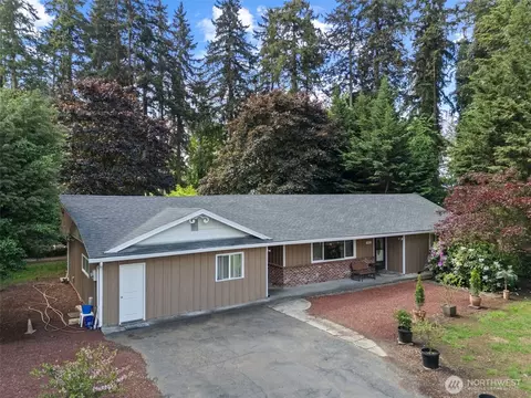 9017 NE Ward Rd, Vancouver, WA 98682