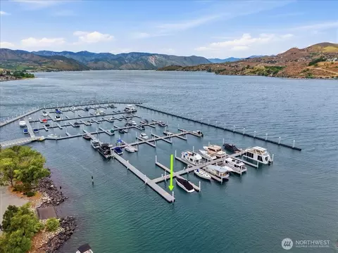 1350 W Woodin #F-3, Chelan, WA 98816