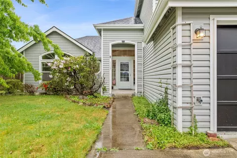 Exterior - 515 Corrin Ave NW, Orting, WA 98360 photo 5 of 10