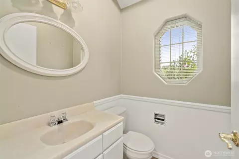 Bath - 515 Corrin Ave NW, Orting, WA 98360 photo 1 of 5