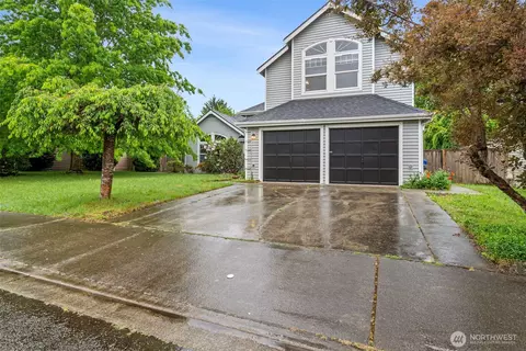 Exterior - 515 Corrin Ave NW, Orting, WA 98360 photo 4 of 10