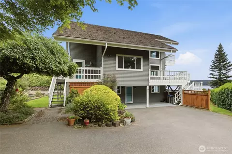 2653 NE Fern Glen Rd, Poulsbo, WA 98370
