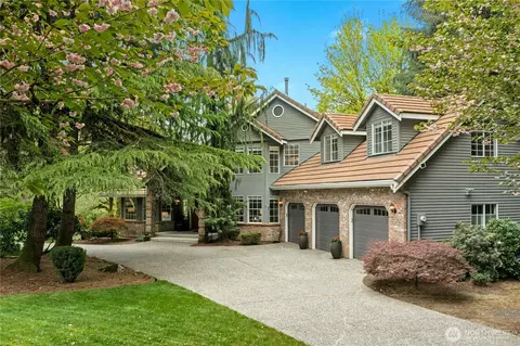 14124 229th Dr SE, Issaquah, WA 98027