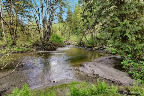 14124 229th Dr SE, Issaquah, WA 98027
