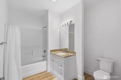 Bath - 14915 38th Dr SE #HH1028, Bothell, WA 98012 photo 2 of 2