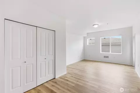 Other - 14915 38th Dr SE #HH1028, Bothell, WA 98012 photo 3 of 8
